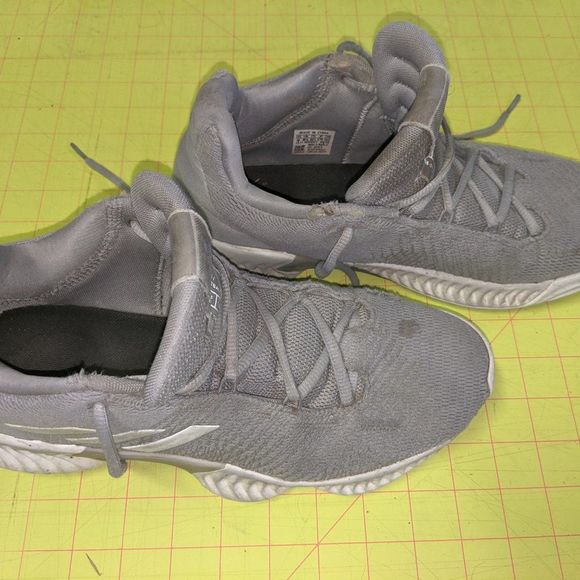 adidas Shoes Adidas Ccpbcf Mens Basketball Shoes Size 9 Woven